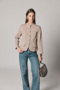 Chaqueta Beige Cuello Mao Botonada