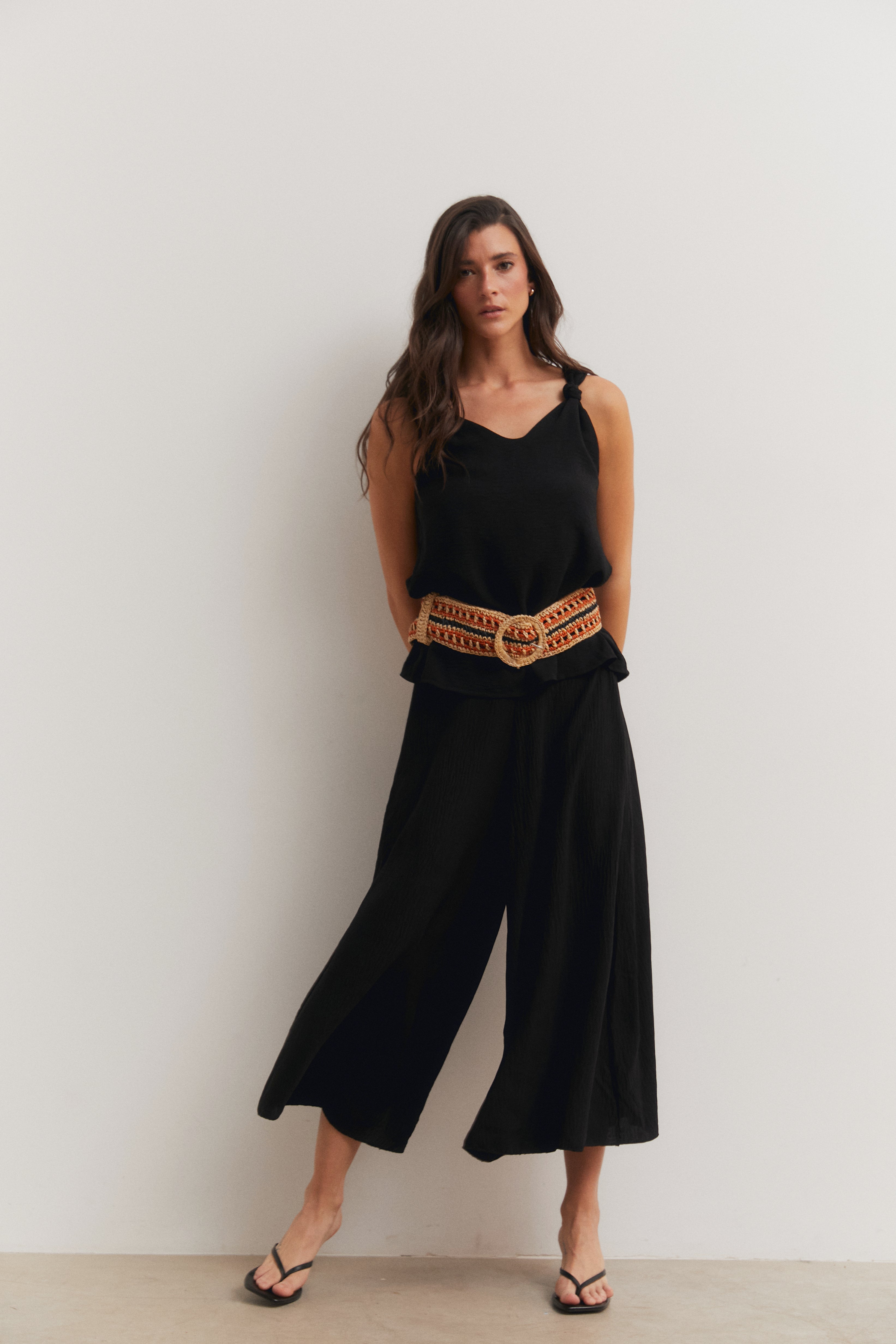Pantalón fluido ancho negro