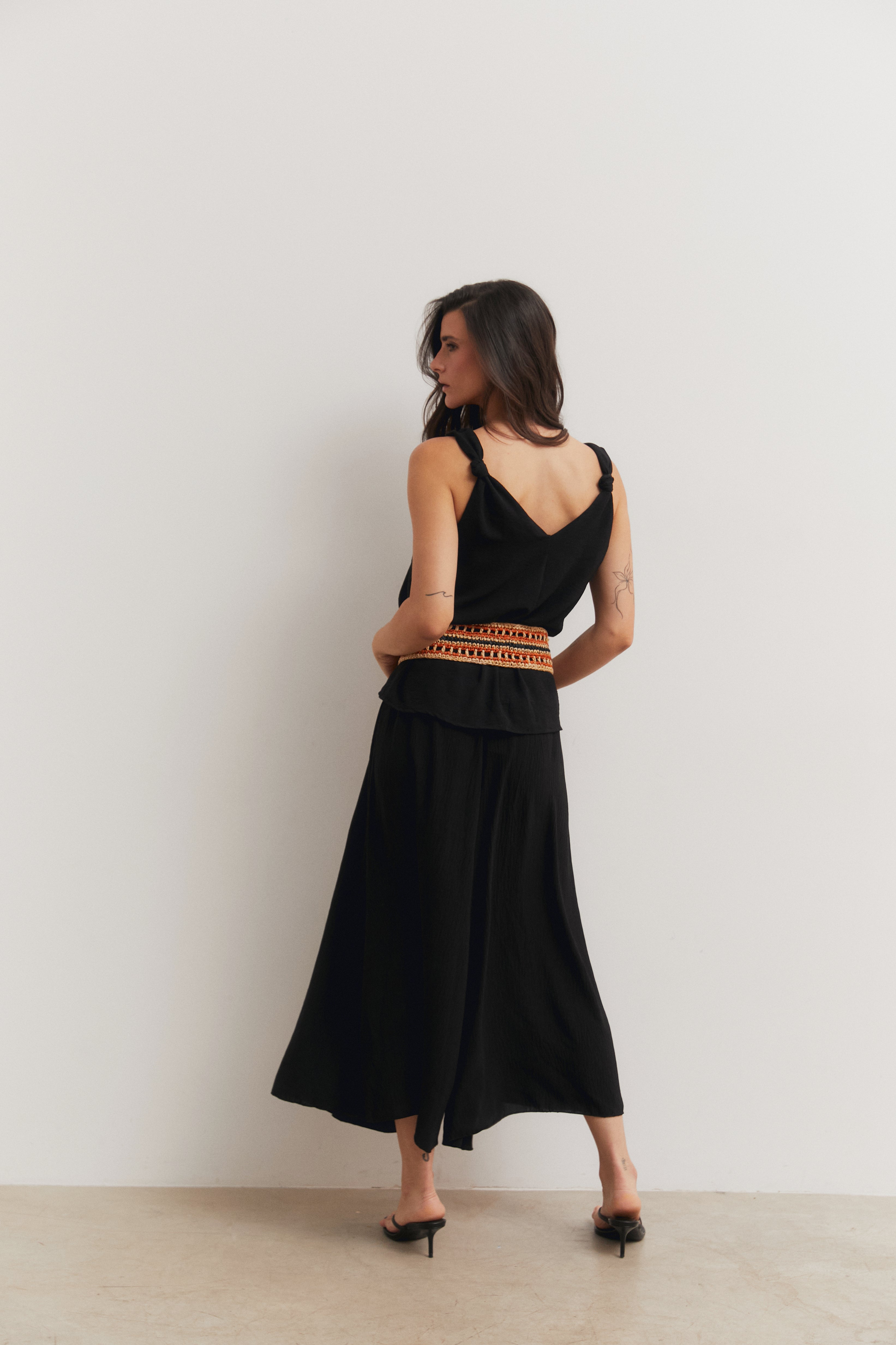 Pantalón fluido ancho negro