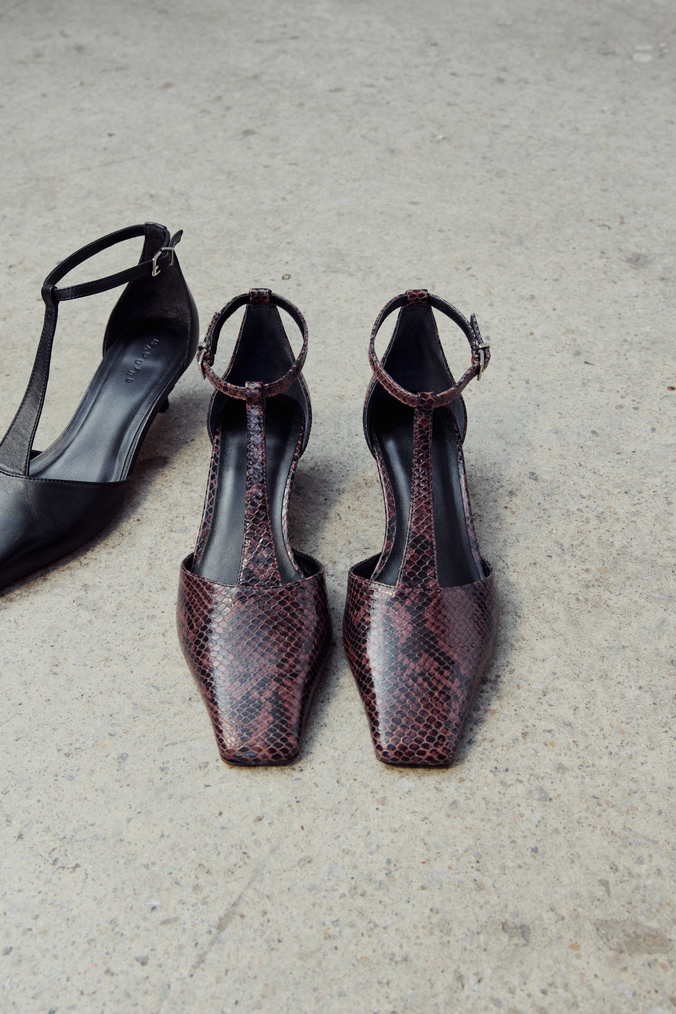 Tacones Print Serpiente Marrón Almada